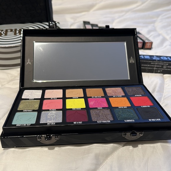 SOLD OUT Jeffree Star Cosmetics Shane x Jeffree Conspiracy Collection Bundle - Picture 4 of 7